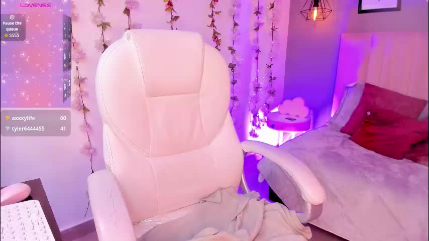 rue_zue Adult Chat March 19, 2026