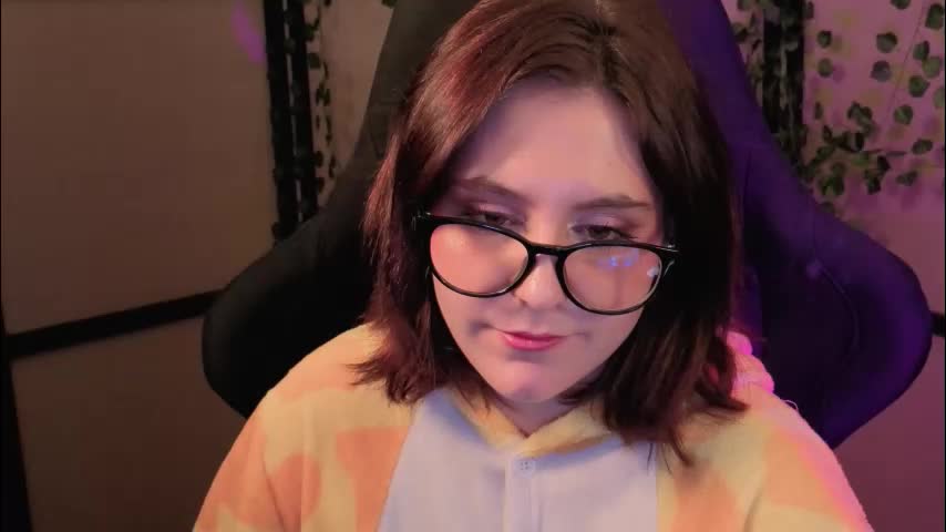 diana_floweri Adult Chat March 19, 2026