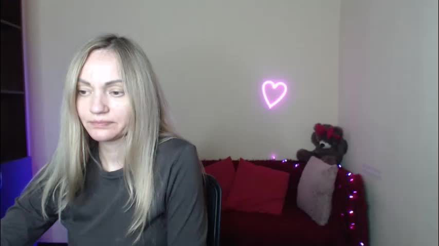 mikkey_mouse8 Adult Chat March 19, 2026