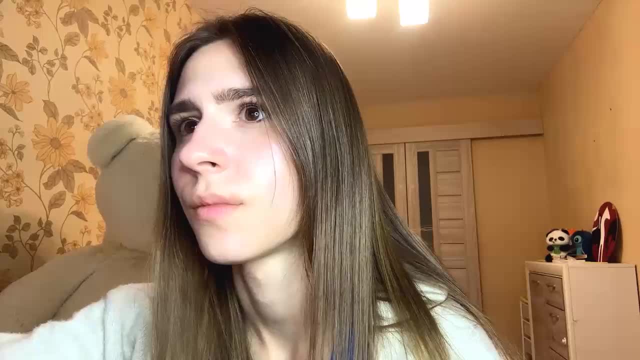 AshantiBadolato Adult Chat March 19, 2026