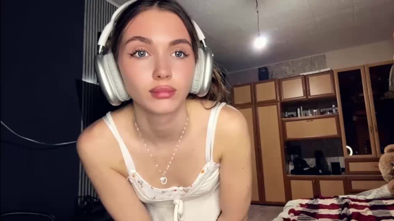 NydiaFuelling Adult Chat March 19, 2026