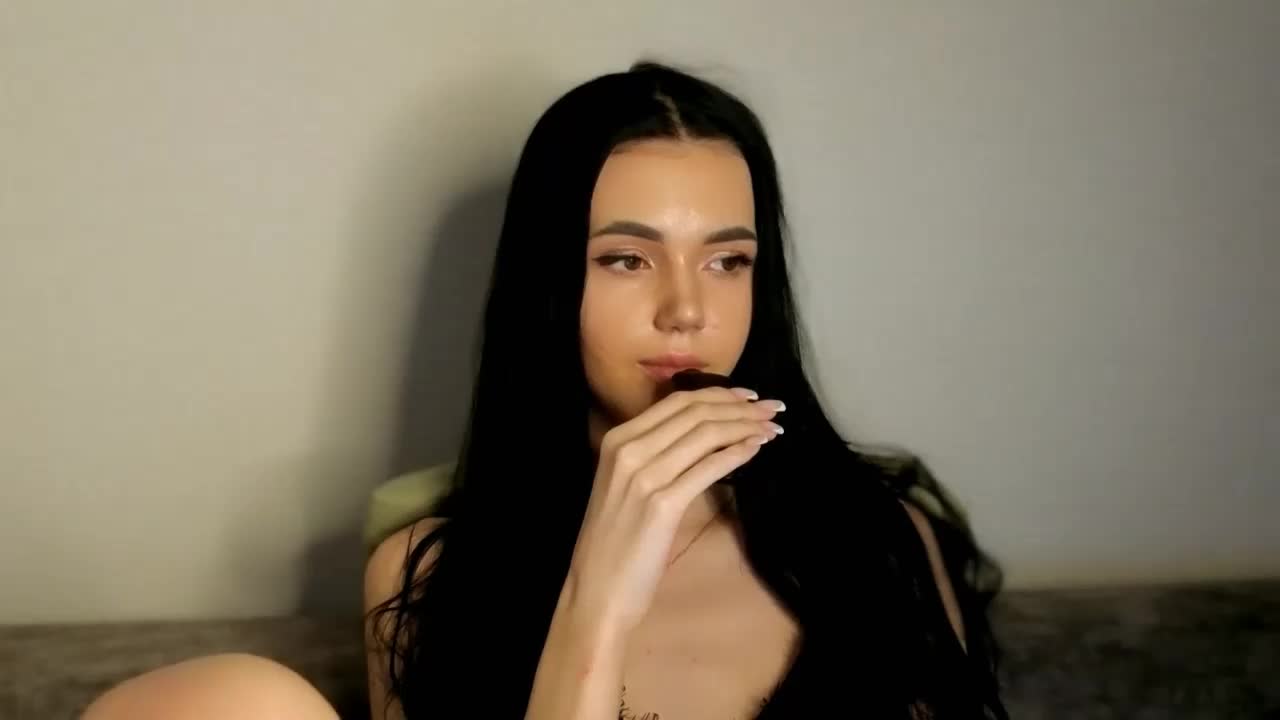 Lola-Lush Adult Chat March 19, 2026