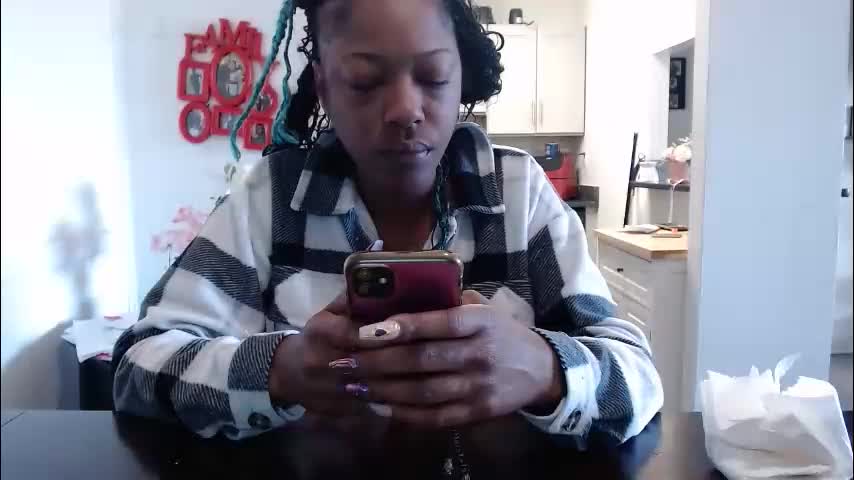 carliecreams Adult Chat March 19, 2026