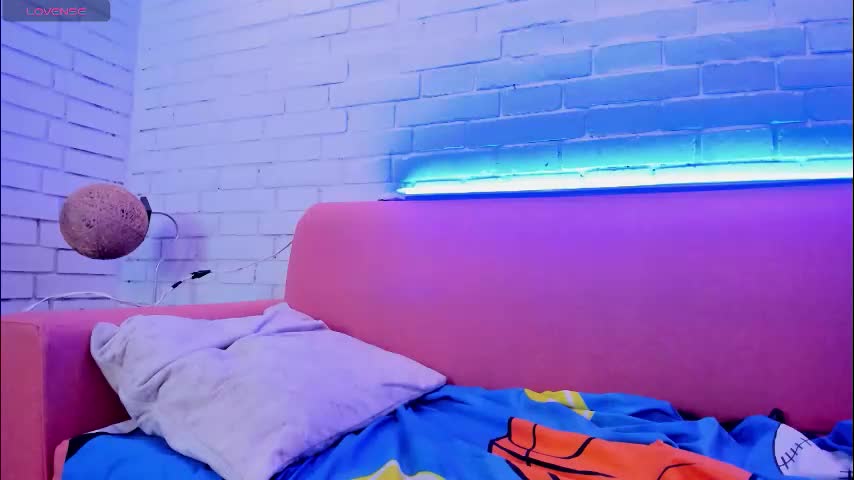 tiffanyhoustton Adult Chat March 19, 2026