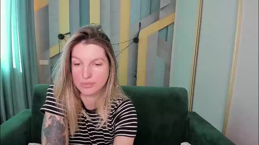 emilywalkers Adult Chat March 19, 2026