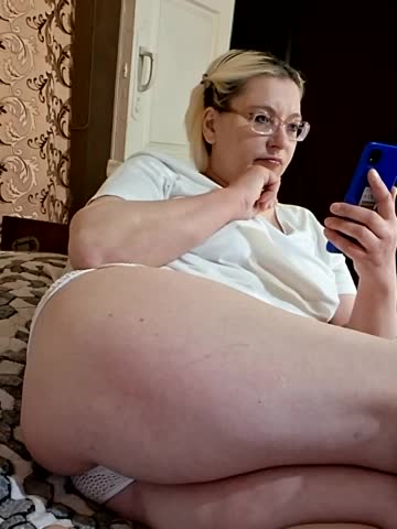 Vika211 Adult Chat March 19, 2026