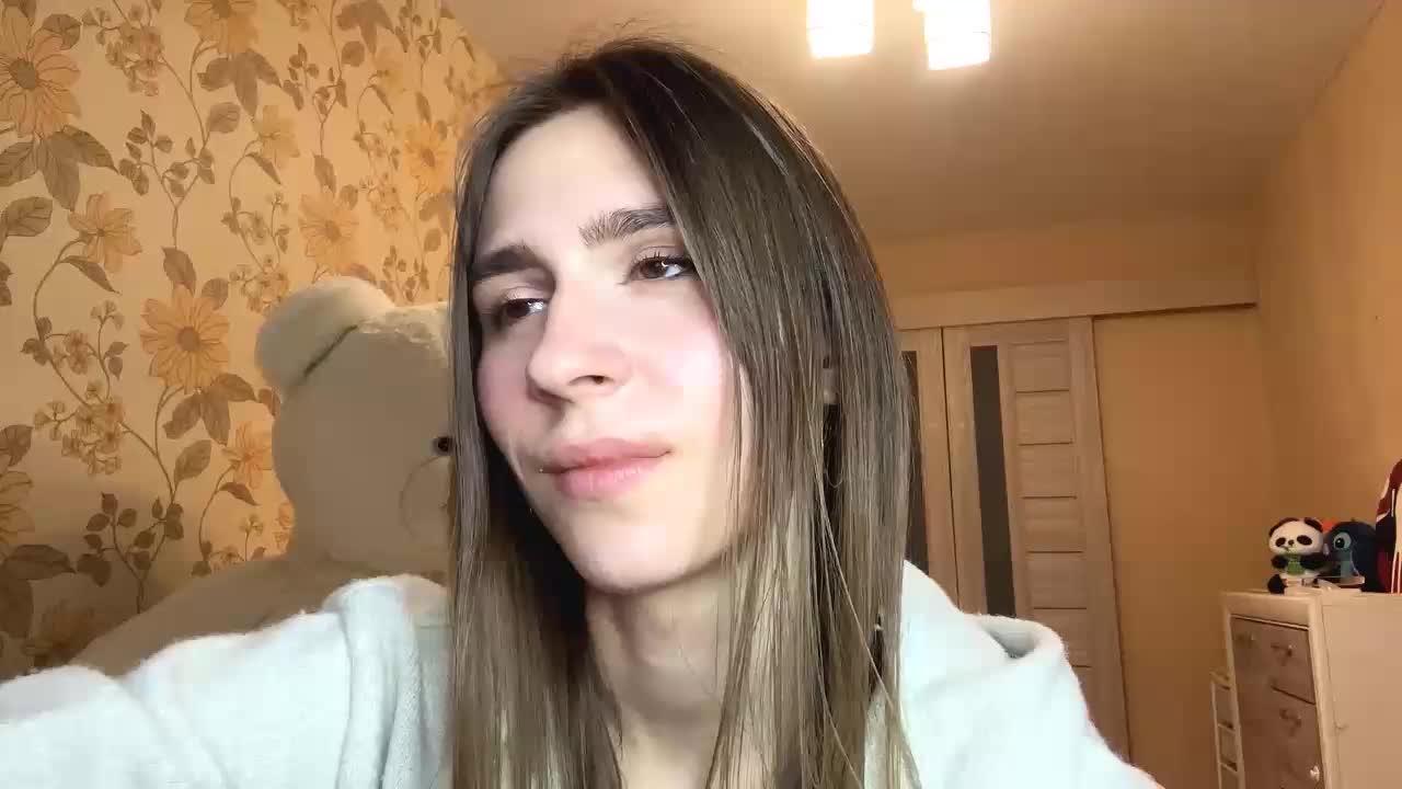 AshantiBadolato Adult Chat March 19, 2026