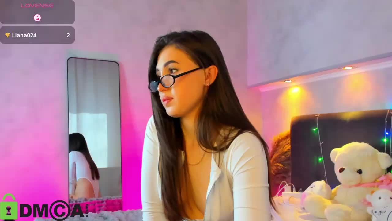 Emily-Lews Adult Chat March 19, 2026