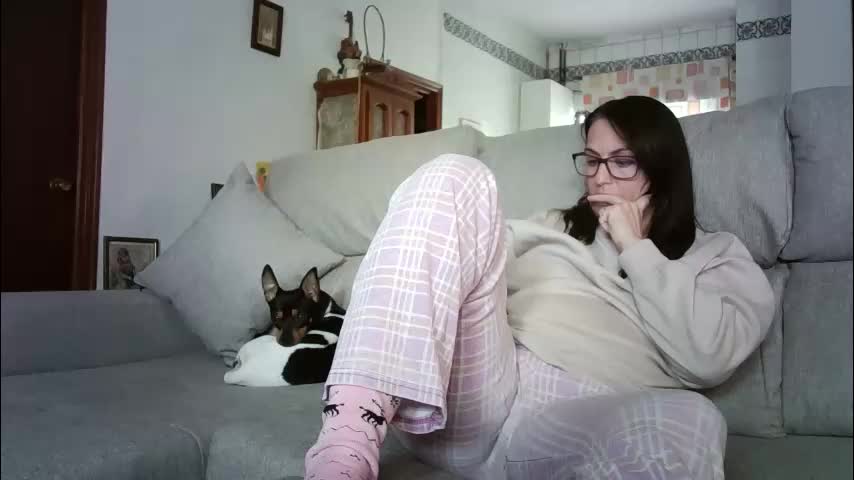 lolahueso Adult Chat March 19, 2026