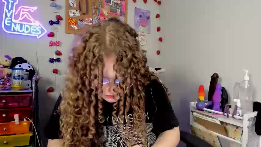 strwbby Adult Chat March 19, 2026