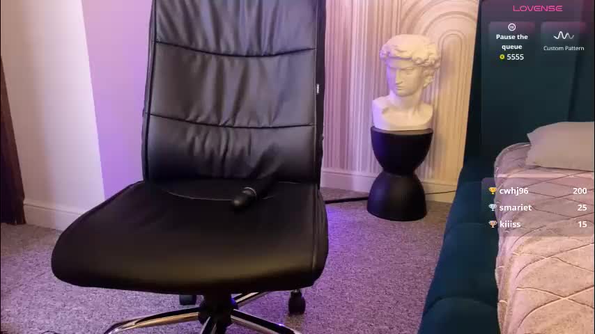 vivian_evans_ Adult Chat March 19, 2026