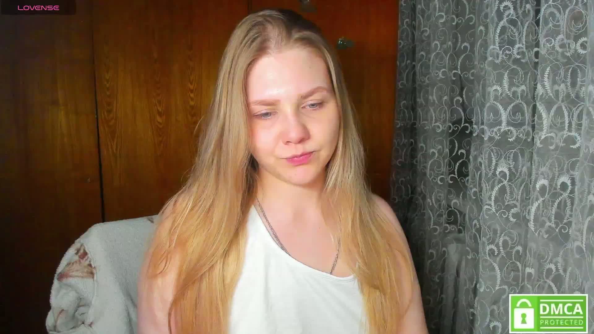 Emma-Frizea Adult Chat March 19, 2026