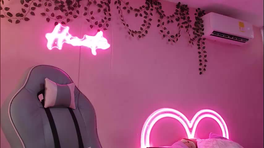 _miss_hinata_ Adult Chat March 19, 2026