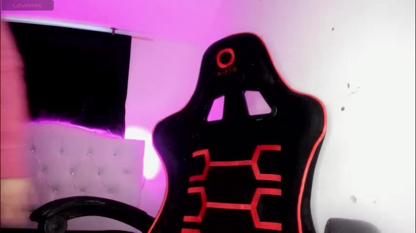 silviarichie_jade Adult Chat March 19, 2026