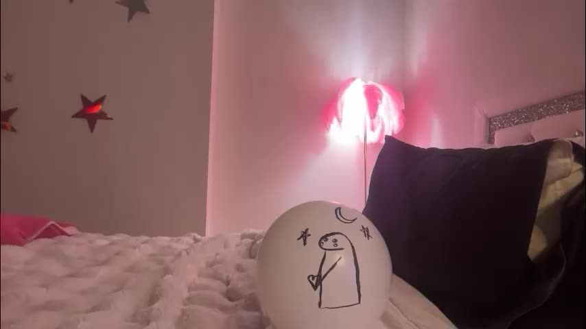 lucysinclairr Adult Chat March 19, 2026