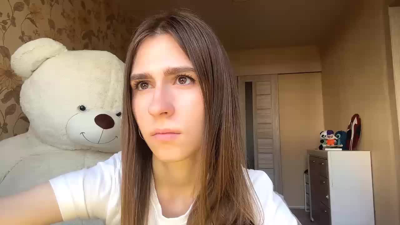 AshantiBadolato Adult Chat March 19, 2026