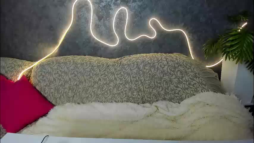 dream_olivia Adult Chat March 19, 2026