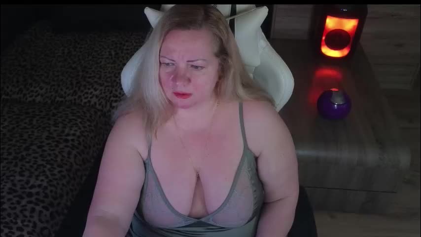 natascha1202 Adult Chat March 19, 2026