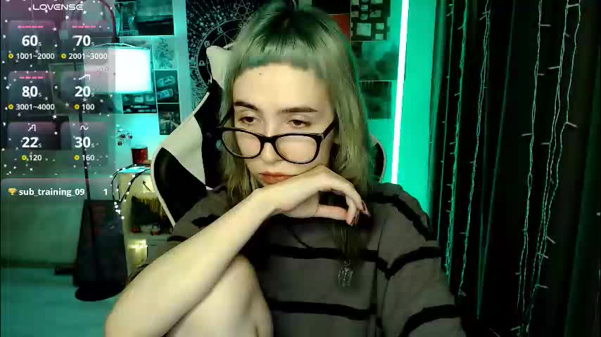 julscinamon Adult Chat March 19, 2026