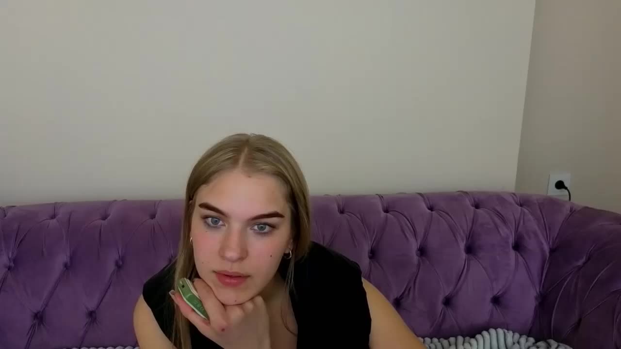 AlinaLemon Adult Chat March 19, 2026