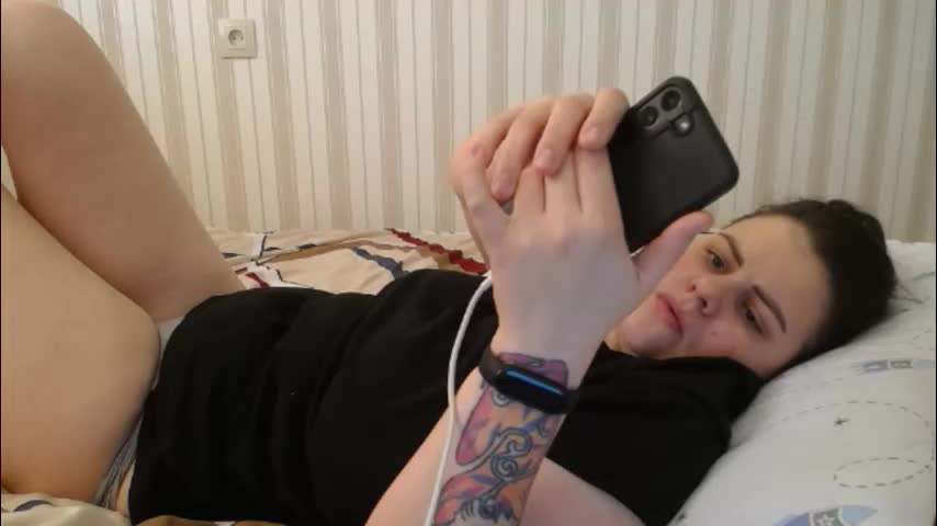 hotgirl20021 Adult Chat March 19, 2026