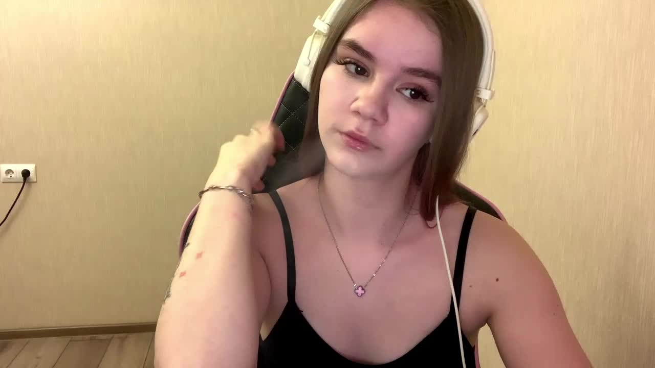 AgnesShyy Adult Chat March 19, 2026