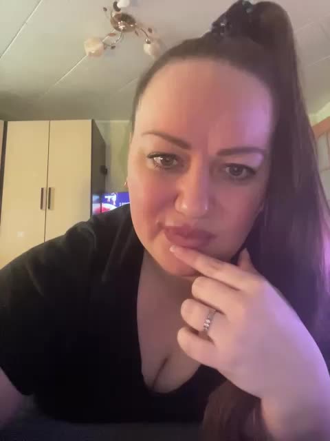 SweetyLiza Adult Chat March 19, 2026