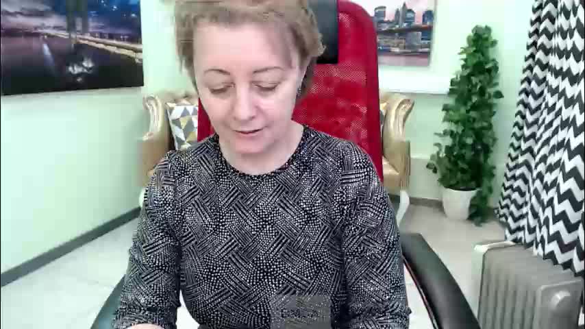 mona_w Adult Chat March 19, 2026