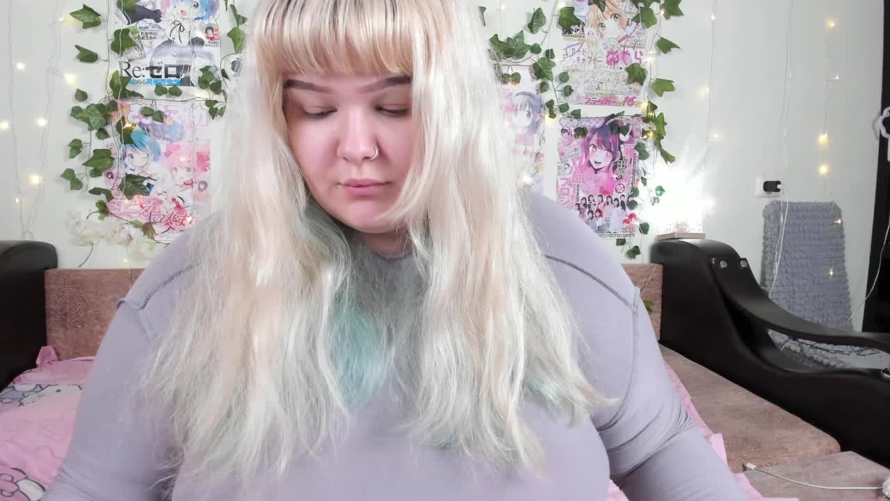 -CandyM1lky- Adult Chat March 19, 2026