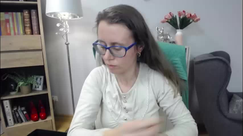 lizzy_sparkle Adult Chat March 19, 2026