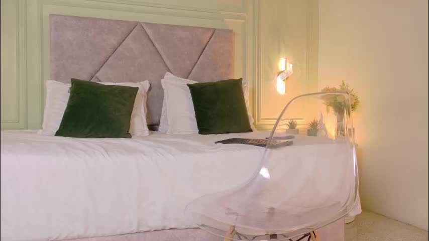 angely_perry Adult Chat March 19, 2026