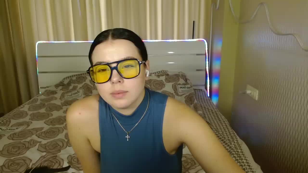 kitttyblush Adult Chat March 19, 2026