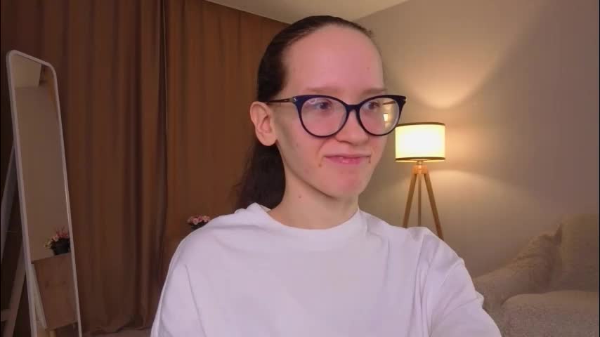 lynettebails Adult Chat March 19, 2026