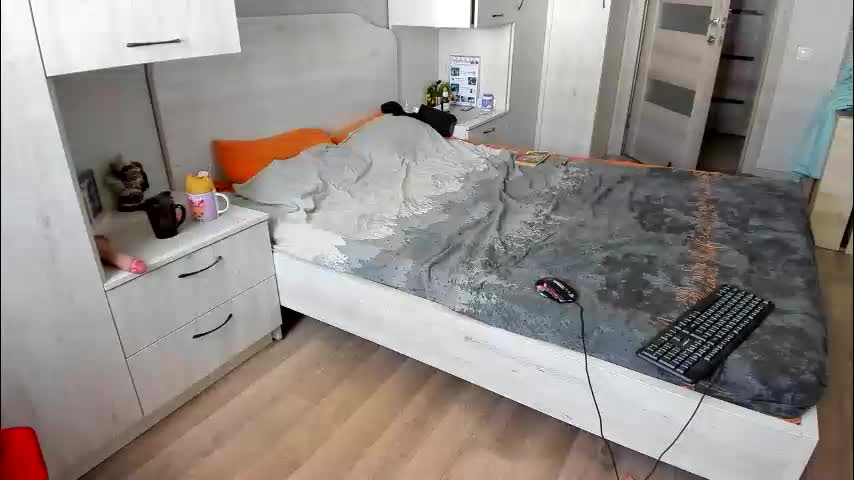 cherry_perry0 Adult Chat March 19, 2026