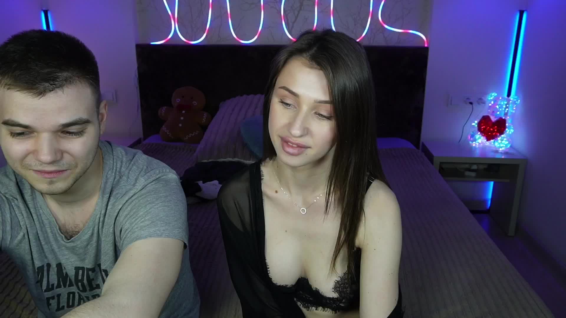 VikkiAndGeorge Adult Chat March 20, 2026