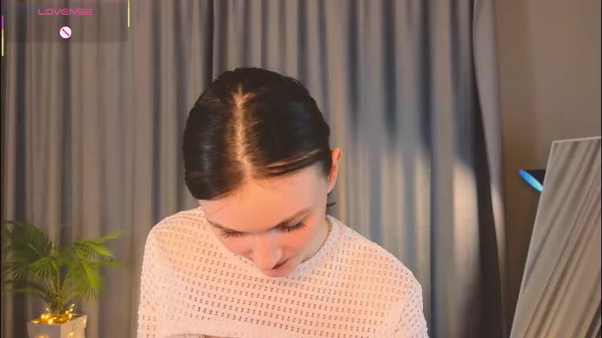 jennyfer_me Adult Chat March 20, 2026