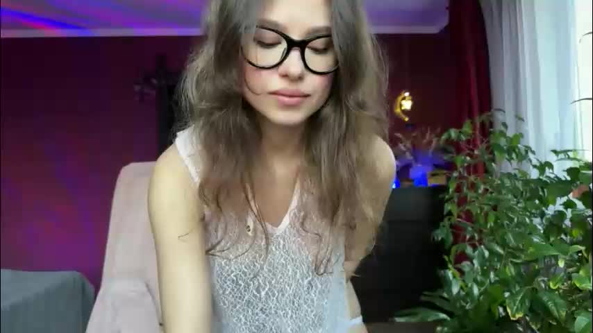 lily_lou Adult Chat March 20, 2026