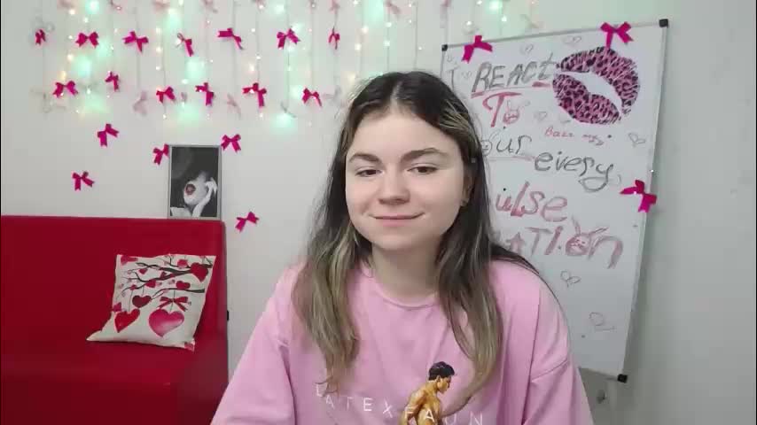 rrtinaredly Adult Chat March 20, 2026