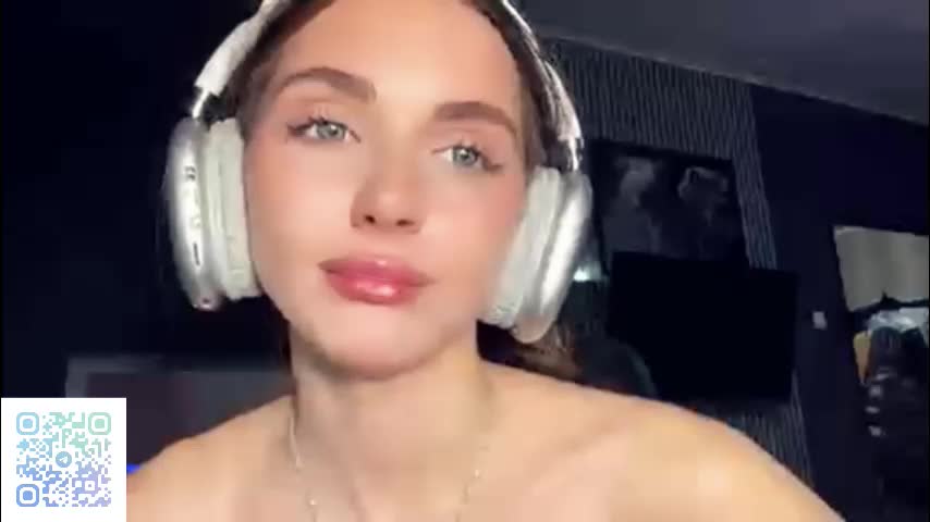 veluxe Adult Chat March 20, 2026