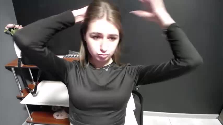 moon_sirennn Adult Chat March 20, 2026