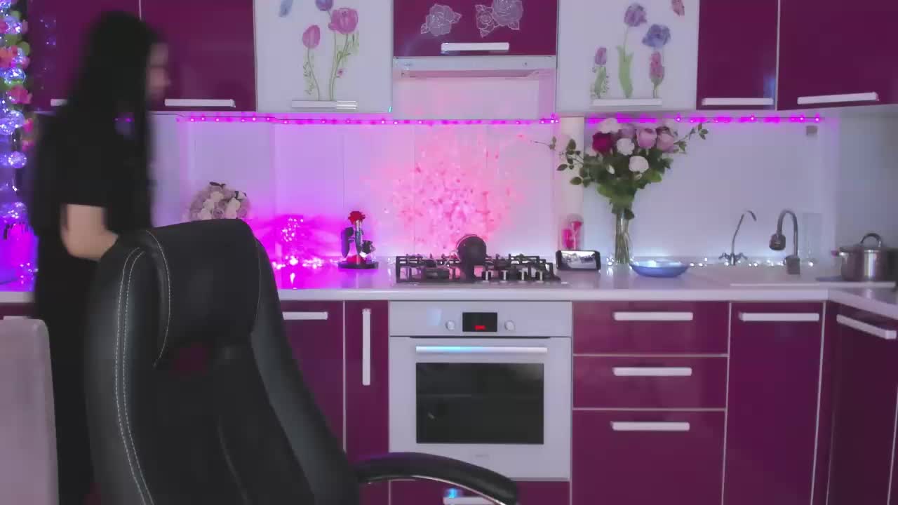 Olivija2020 Adult Chat March 20, 2026