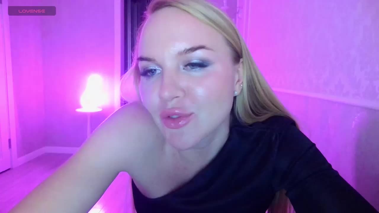 DOMINATRIX77 Adult Chat March 20, 2026