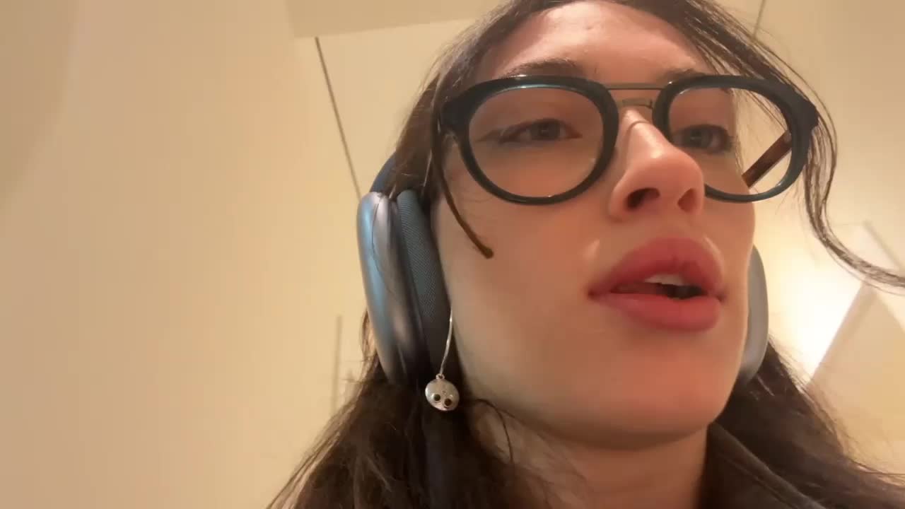 KellyyBeryy Adult Chat March 20, 2026