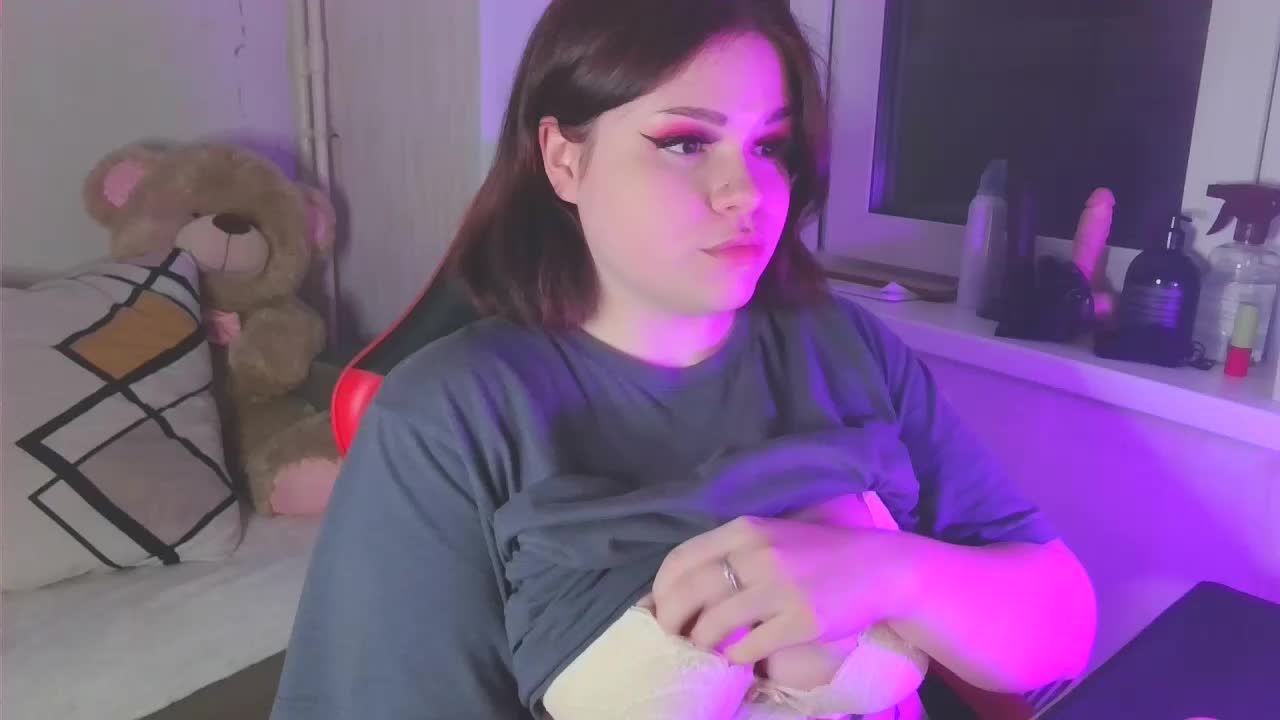 Adelina02 Adult Chat March 20, 2026