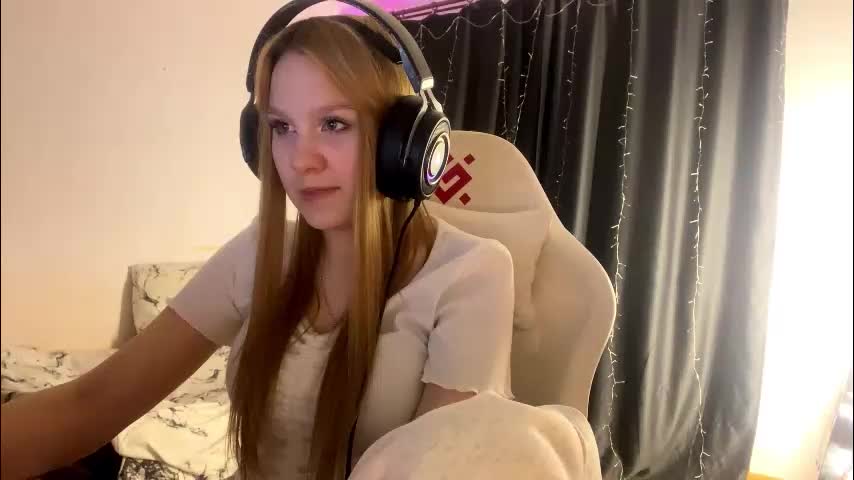 kayceefroehner Adult Chat March 20, 2026