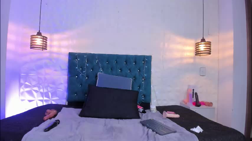 samantha_foxyy Adult Chat March 20, 2026