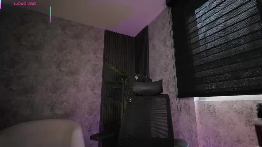 amywalker_ Adult Chat March 20, 2026