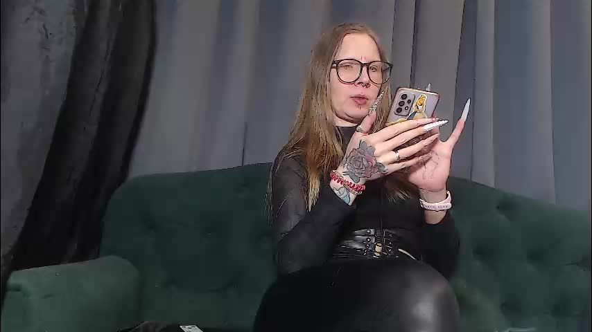 alexandrazaryanova Adult Chat March 21, 2026