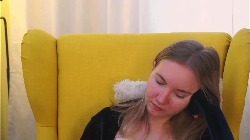 yuricazel Adult Chat March 21, 2026