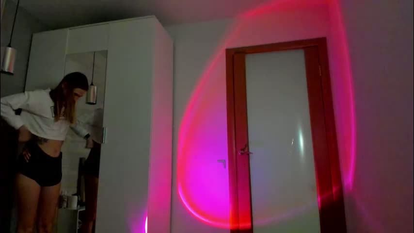 molly_hunt Adult Chat March 21, 2026